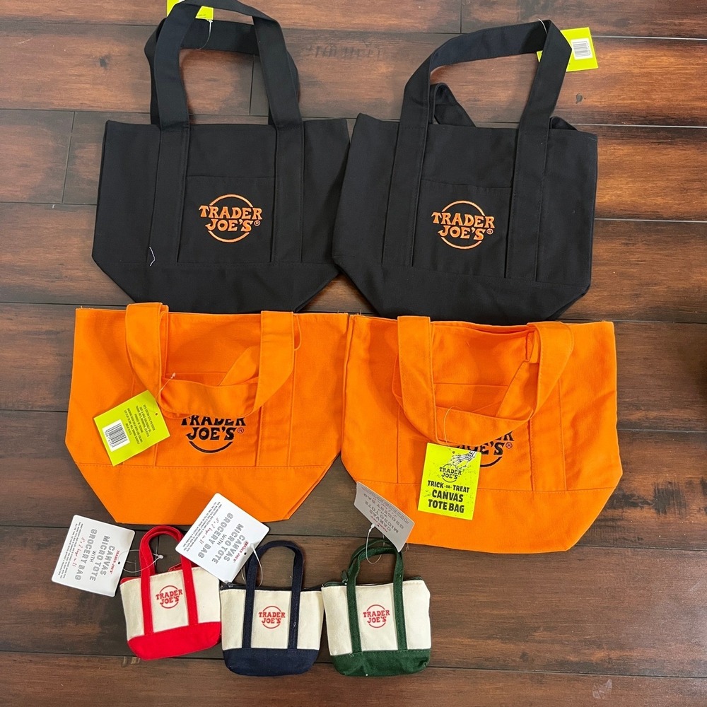 Trader Joe's Canvas Microtote Grocery Bag & Trick or Treat Canvas Tote Lot of 7